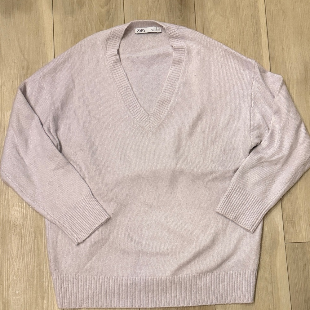 Zara Soft Lavender V-Neck Sweater